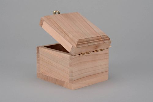 Caja en blanco de madera para decoupage - MADEheart.com