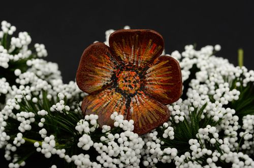 Bague en cuir Bijou fait main grosse fleur marron design original Cadeau femme - MADEheart.com