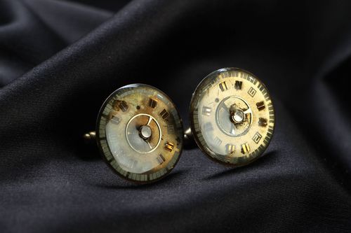 Round cuff links in steampunk style - MADEheart.com