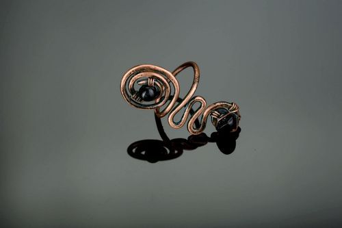 Handgemachter Ring aus Kupfer mit Agat - MADEheart.com