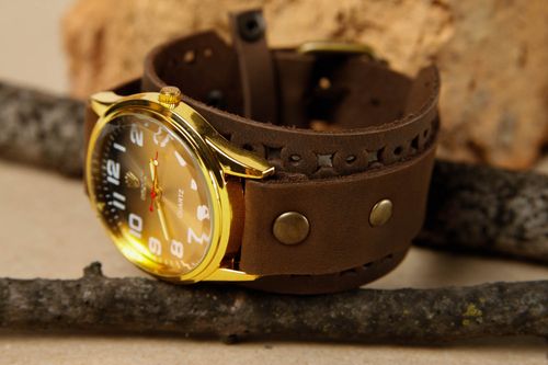 Bracciale in pelle fatto a mano accessorio originale braccialetto per orologio - MADEheart.com