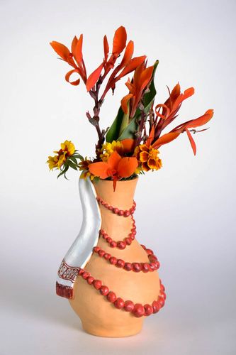 9 inches tall terracotta decor vase with molded red beaded necklace 2 lb - MADEheart.com