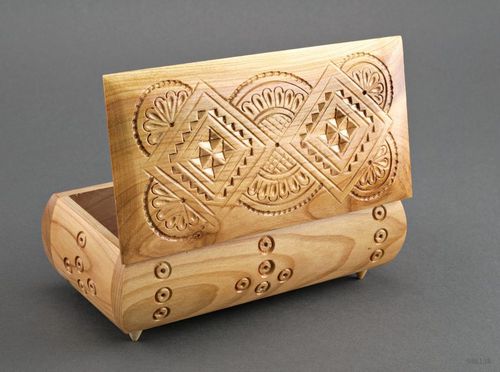 Scatola di legno fatta a mano Cofanetto rettangolare Scrigno intagliato  - MADEheart.com