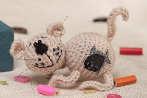 Unusual beautiful handmade crocheted soft toy Cat with Fish - MADEheart.com