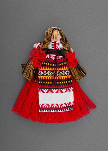 Bambola etnica di stoffa fatta a mano Amuleto talismano Giocattolo slavo - MADEheart.com