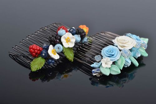 Set of 2 beautiful handmade hair combs with polymer clay flowers and berries - MADEheart.com