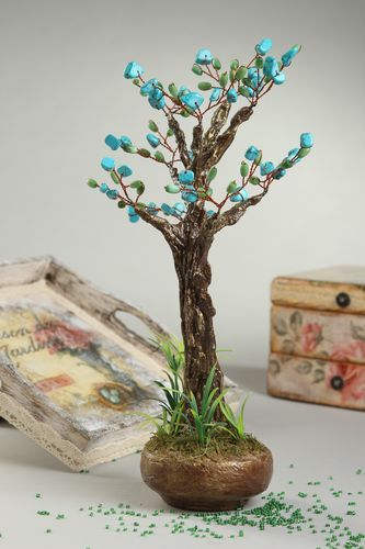 Handmade blauer Perlen Baum Wohn Accessoire  dekorativer Baum mit Katzenauge - MADEheart.com