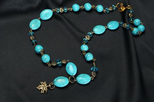 Necklace with turquoise - MADEheart.com