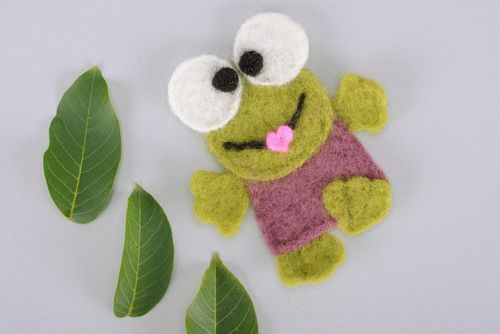 Broche de lana para niños Sapo - MADEheart.com