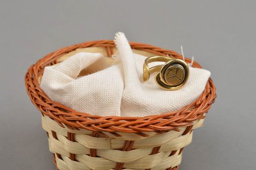 Bague originale réglable faite main en laiton avec symbole de la paix accessoire - MADEheart.com
