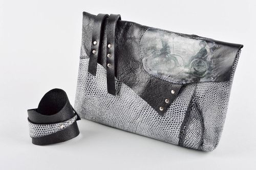 Handmade Accessoires für Frauen aus Leder kleine Clutch Tasche Leder Armband - MADEheart.com