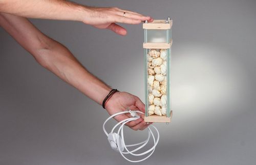 Lampe avec coquillages - MADEheart.com