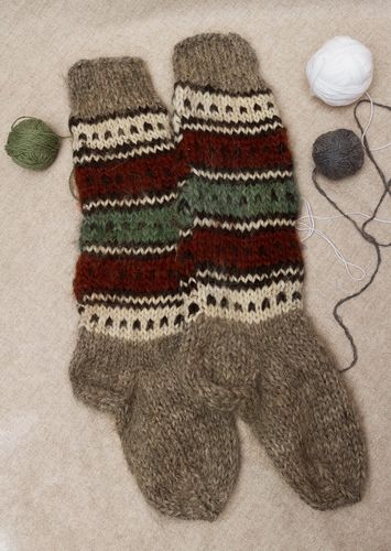 Calcetines largos de lana para mujeres - MADEheart.com