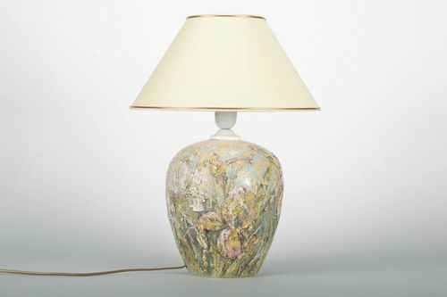 Nachttischlampe aus Keramik Blumen - MADEheart.com