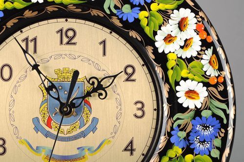 Quartz painted clock Floral - MADEheart.com