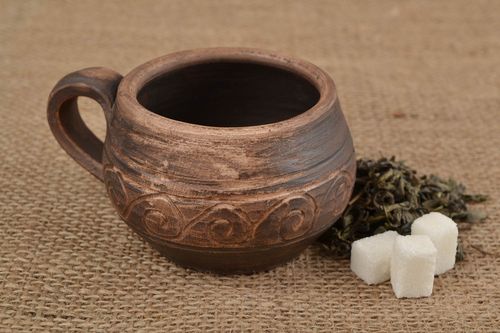 Runde handmade Kaffeetasse aus Keramik Milchbrennen und Politur Techniken 150 ml - MADEheart.com