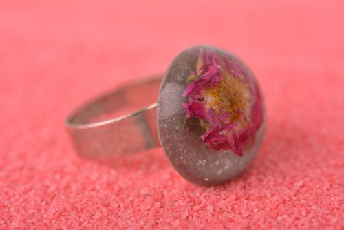 Handmade Blumen Ring mit Rose Damen Modeschmuck Accessoire für Frauen zart - MADEheart.com
