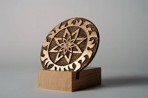 Keramik-Wandbild Alatyr - MADEheart.com