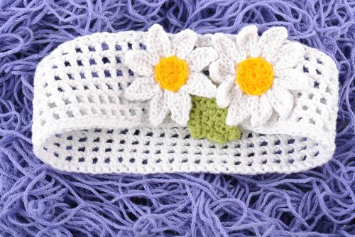 Handmade lacy white headband crocheted of cotton threads with chamomile for baby - MADEheart.com