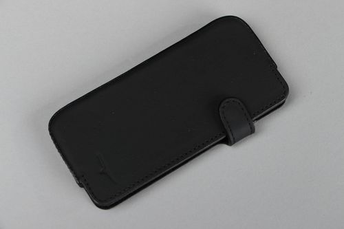 Caso para telefone móvel feito de couro - MADEheart.com
