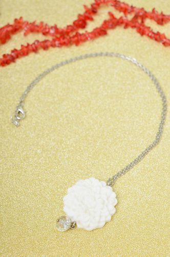 White handmade plastic pendant flower pendant necklace accessories for girls - MADEheart.com