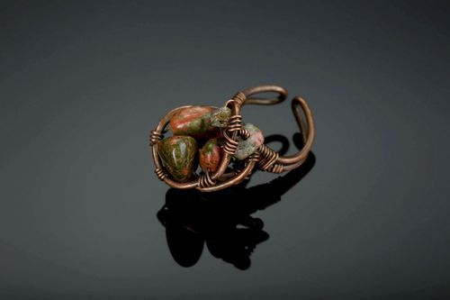 Handgemachter Ring aus Kupfer mit Unikat - MADEheart.com