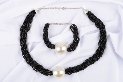 Collar y pulsera de moda con perlas bisutería artesanal regalo original  - MADEheart.com