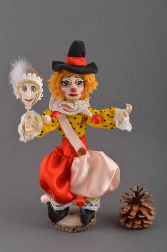 Игрушка ручной работы авторская кукла в виде клоуна дизайнерская кукла - MADEheart.com