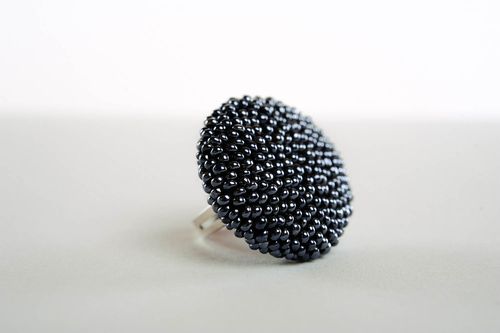 Anello di perline fatto a mano anello di metallo bello accessori originali - MADEheart.com