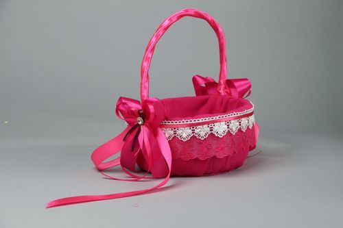 Wedding basket for petals - MADEheart.com