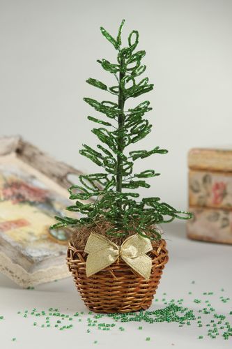 Árbol artificial hecho a mano elemento decorativo regalo original Abeto en cesto - MADEheart.com