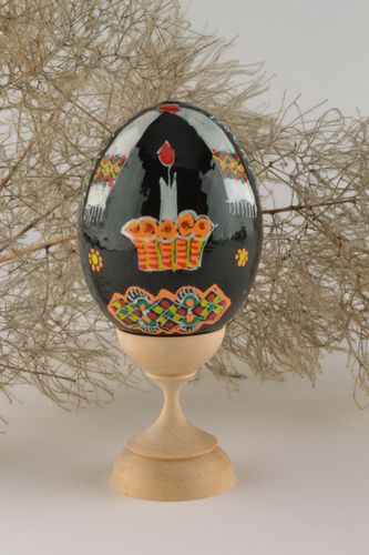 Huevo decorativo artesanal - MADEheart.com