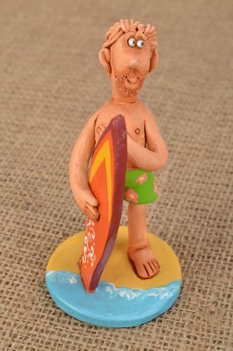 Statuina in ceramica fatta a mano figurina divertente souvenir di argilla - MADEheart.com