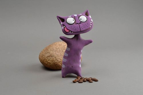 Figura de barro artesanal morada decoración de hogar regalo para amigos gato - MADEheart.com