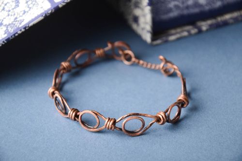 Handmade Kupfer Armband Designer Schmuck Frauen Accessoires Wire Wrap Technik - MADEheart.com