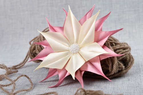 Pince cheveux Barrette à cheveux fait main fleur rose blanc Accessoire coiffure - MADEheart.com