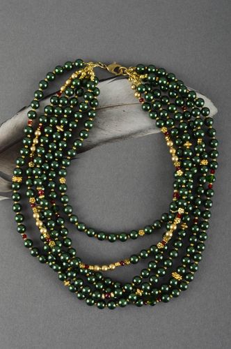 Gros collier Bijou fait main vert multirang en fausses perles Cadeau femme - MADEheart.com