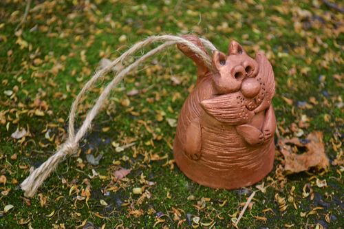Campanello dautore in ceramica fatto a mano a forma di civetta divertente - MADEheart.com