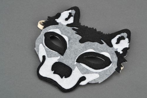 Masque de loup en feutre pour carnaval fait main original pour petit enfant - MADEheart.com
