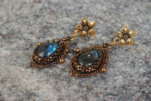 Handmade elegant evening dangling earrings with beads and labradorite stone - MADEheart.com
