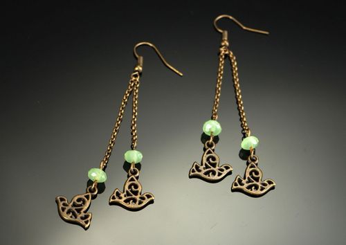 Long earrings made of bronze & crystal - MADEheart.com