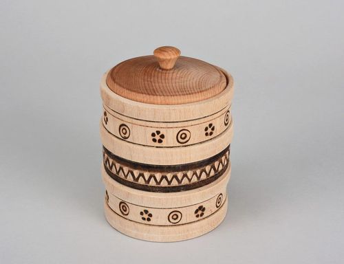Handmade wooden jar with lid for spices and cereals with pattern 0,7 lb - MADEheart.com