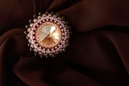 Accroche de foulard en perles de rocaille originale - MADEheart.com