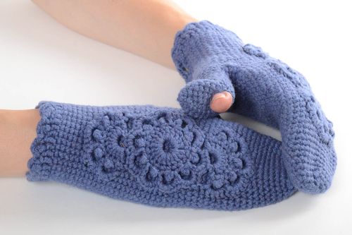 Moufles tricotées fait main Gants moufles bleus au crochet Vêtement femme - MADEheart.com