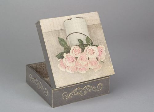 Caja decorada con decoupage - MADEheart.com