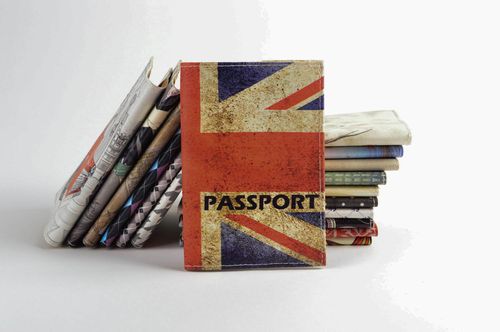 Handmade leather cover for passport present for friend case for documents - MADEheart.com