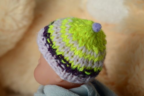 Bonnet vert pour oeuf de Pâques tricoté rayé fait main original décoration - MADEheart.com