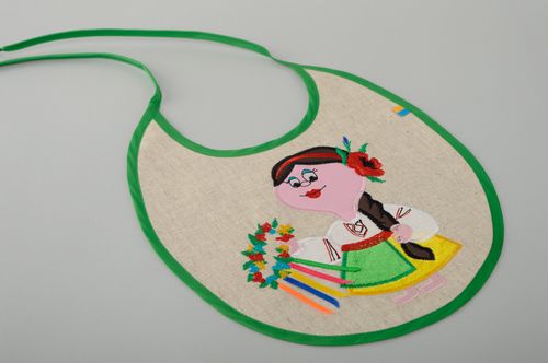 Handmade linen childrens bib with embroidery for girls - MADEheart.com