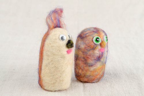 Juguetes de fieltro muñecos artesanales pequeños regalos para niño Criaturas - MADEheart.com