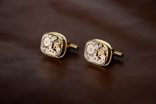 Ungewöhnliche schöne Steampunk Manschettenknöpfe aus Uhrwerken handmade unisex - MADEheart.com
